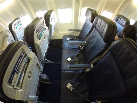 Seat 18F on WestJet Boeing 737